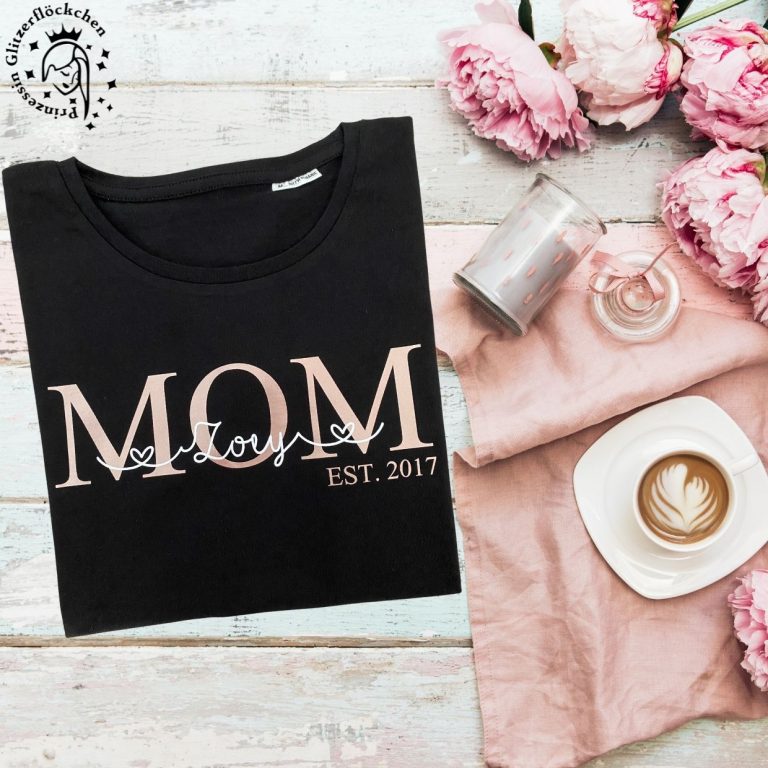 Read more about the article MOM Shirt personalisiert mit Kindernamen