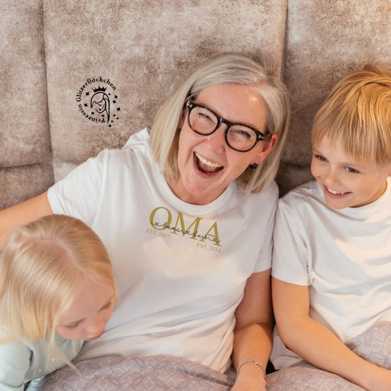 Read more about the article Oma T-Shirt mit Kindernamen personalisiert